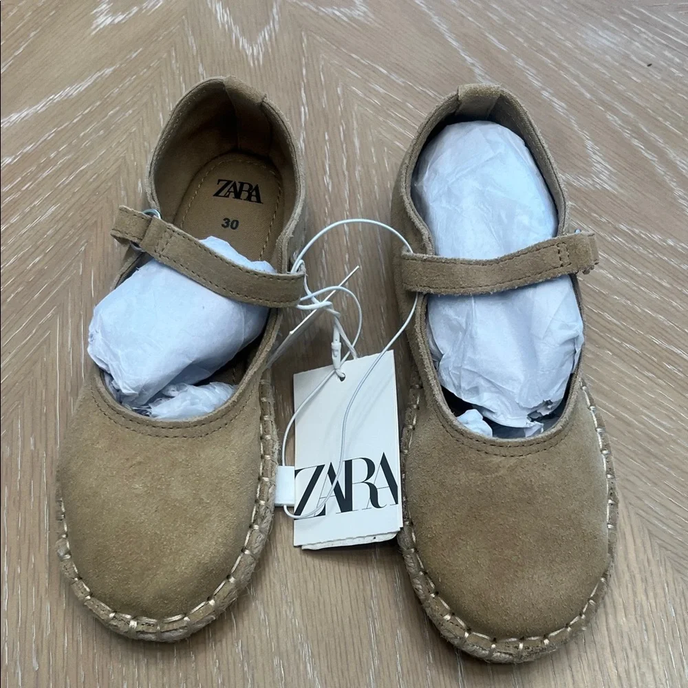 Zara Kids Tan Suede Mary Jane Dress Shoes